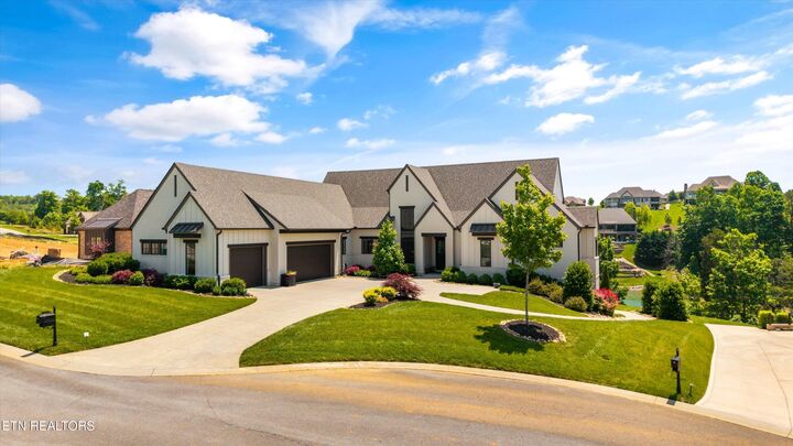 Property Photo:  317 Admiral Court  TN 37772 