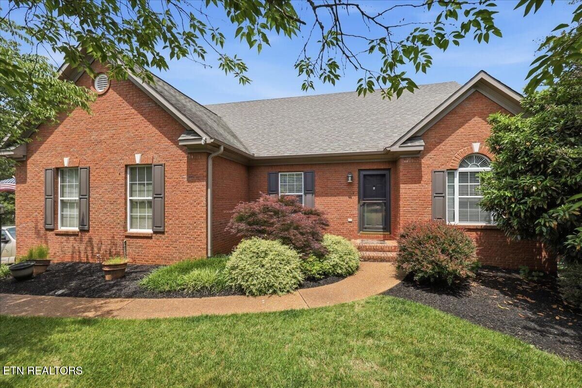 Property Photo:  2100 Madison Grove Lane  TN 37922 
