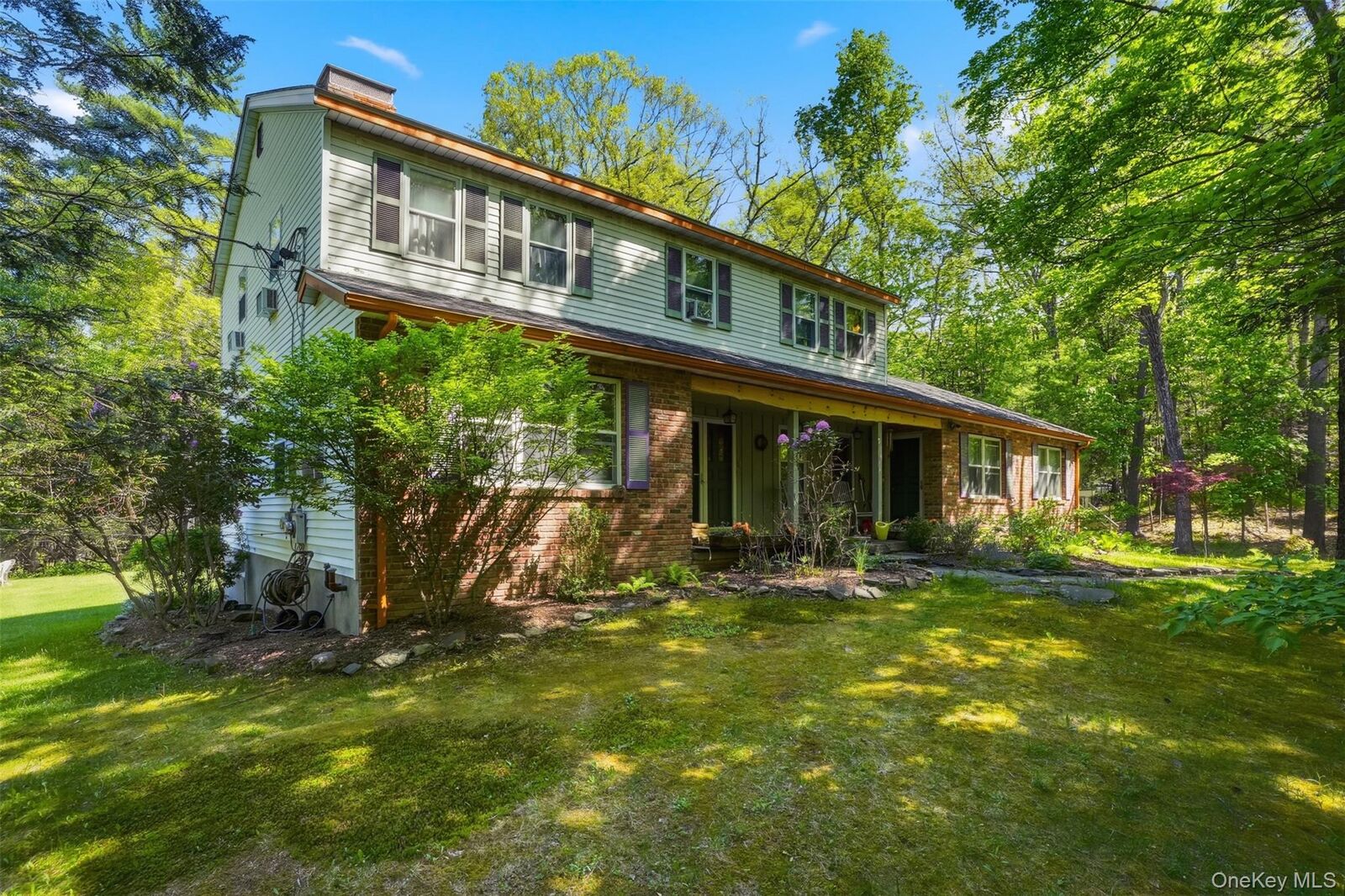 Property Photo:  701 Zena Highwoods Road  NY 12498 