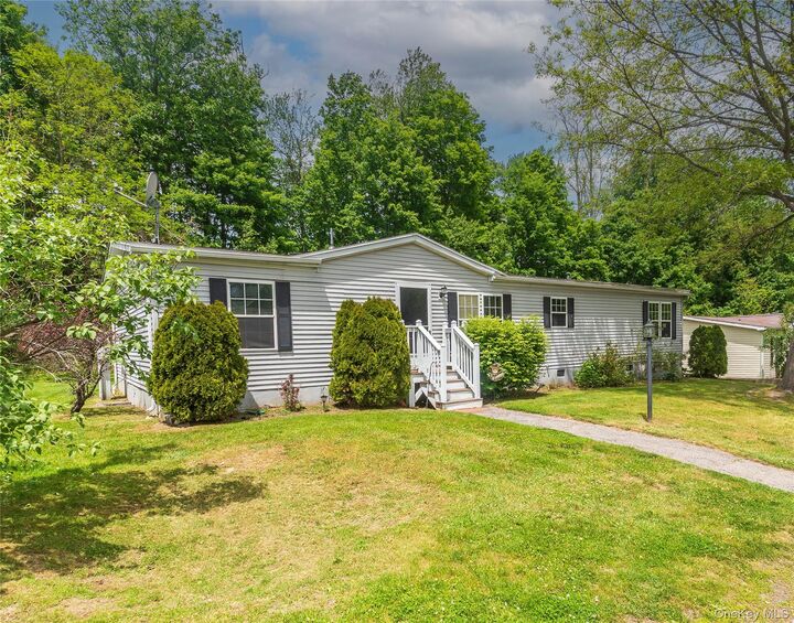 Property Photo: 209 Wood Hollow Road NY 12533