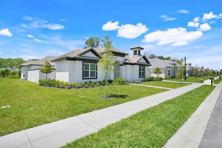 Property Photo:  138 New Leatherwood Drive  FL 32137 