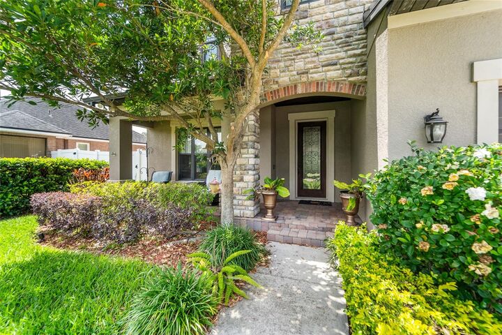 Property Photo:  315 S Glen Arven Avenue  FL 33617 