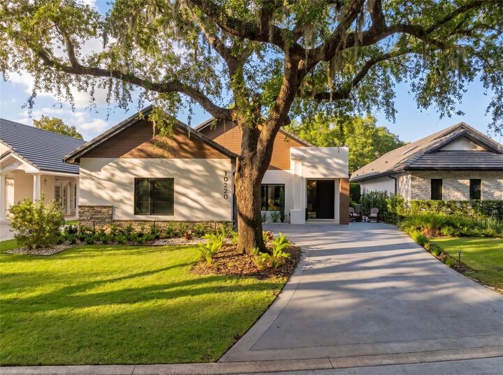 Property Photo:  10220 Chiltern Garden Drive  FL 32827 