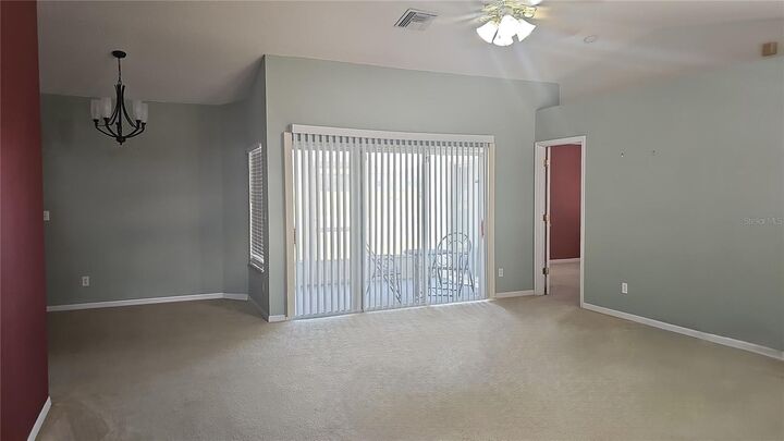 Property Photo: 4030 Lake Bluff Drive FL 34753