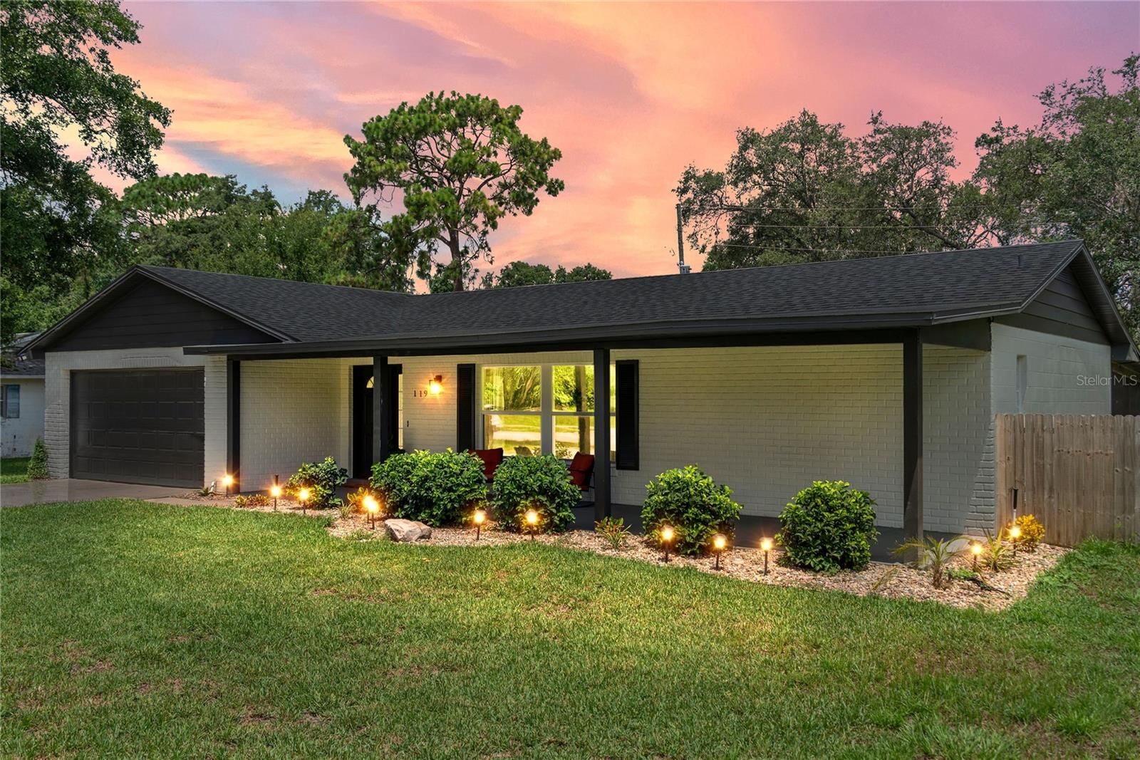 Property Photo:  119 W Hillcrest Street  FL 32714 