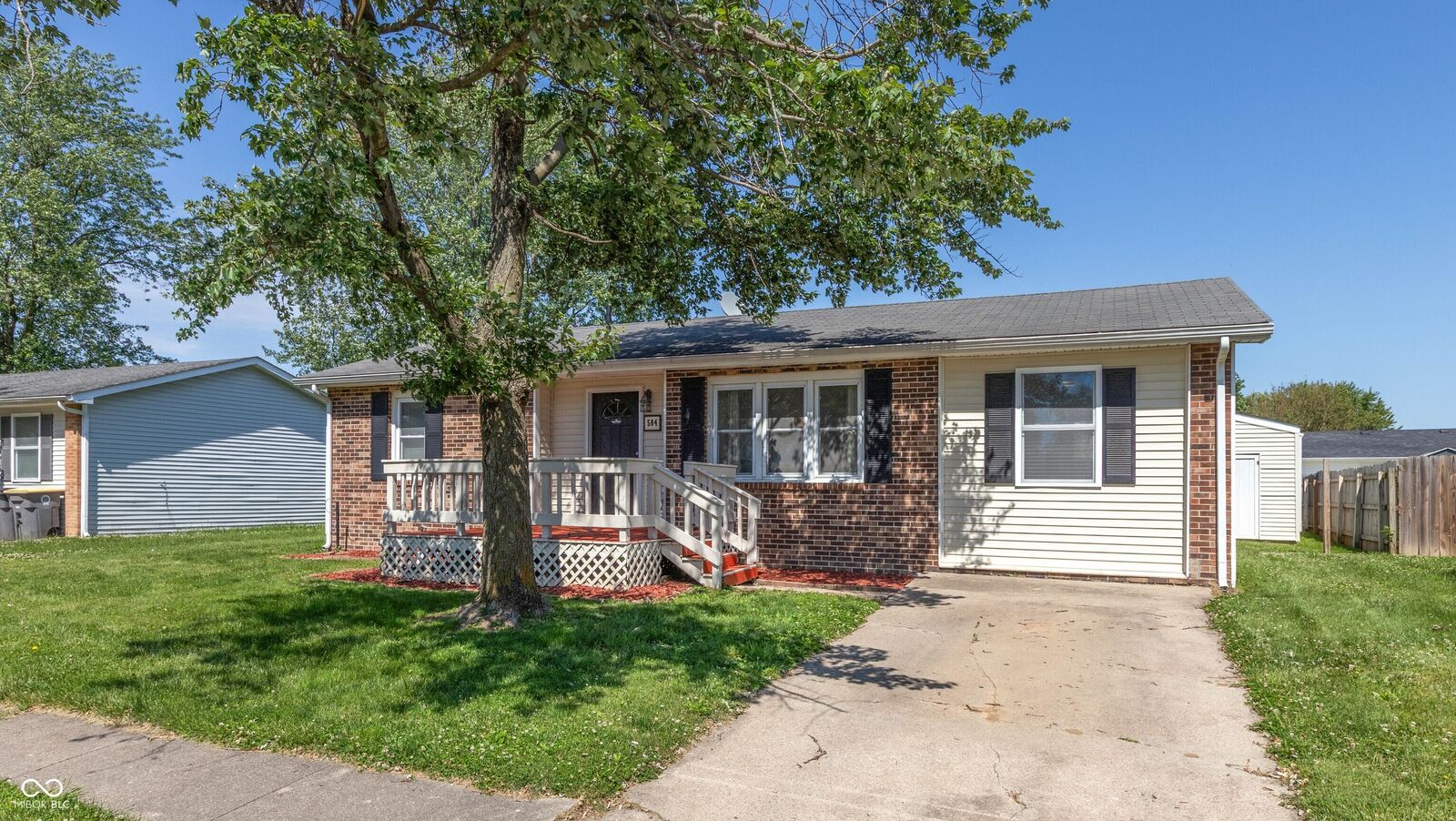 Property Photo:  504 N Jackson Park Drive  IN 47274 