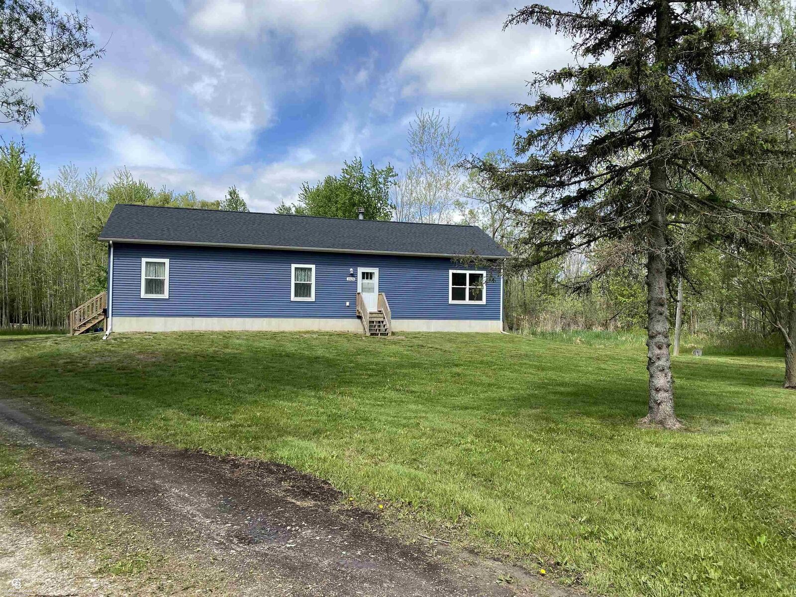 Property Photo: 3929 Sheridan Road MI 48022