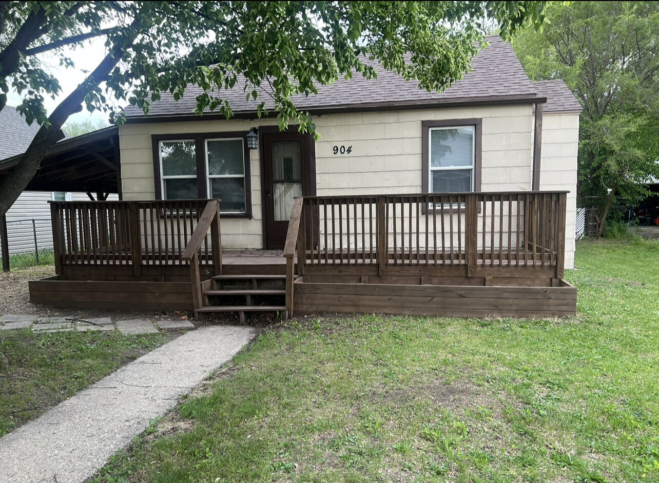 Property Photo: