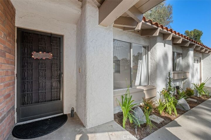 Property Photo:  23892 Via Lugones  CA 92692 