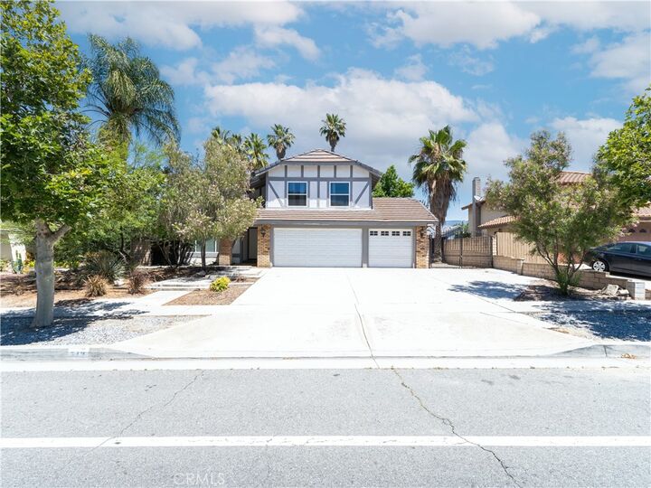 Property Photo:  513 E Pioneer Avenue  CA 92374 