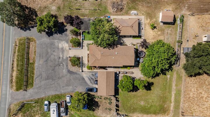 Property Photo:  5726 Pettinger Road  CA 95252 