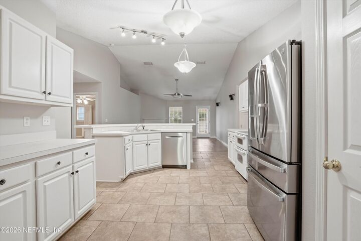 Property Photo:  2527 Moon Harbor Way  FL 32068 