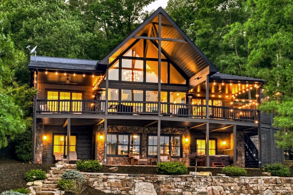 Property Photo:  30 Cherokee Lane  GA 30513 