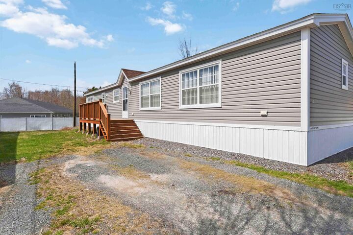 Property Photo:  63 Douglas Avenue  NS B0P 1E0 