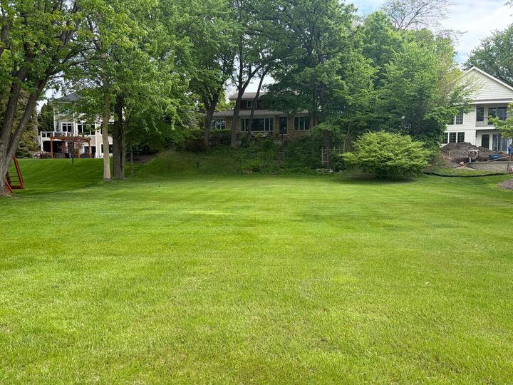 Property Photo:  4435 N Shore Drive  MN 55364 