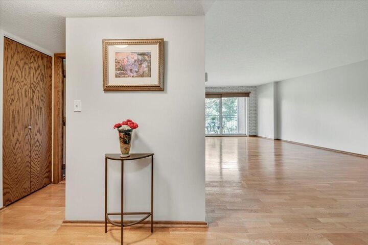 Property Photo: 210 W Grant Street 210 MN 55403