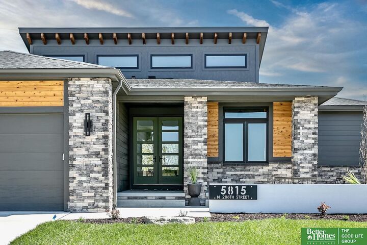 Property Photo:  5815 N 208th Street  NE 68022 