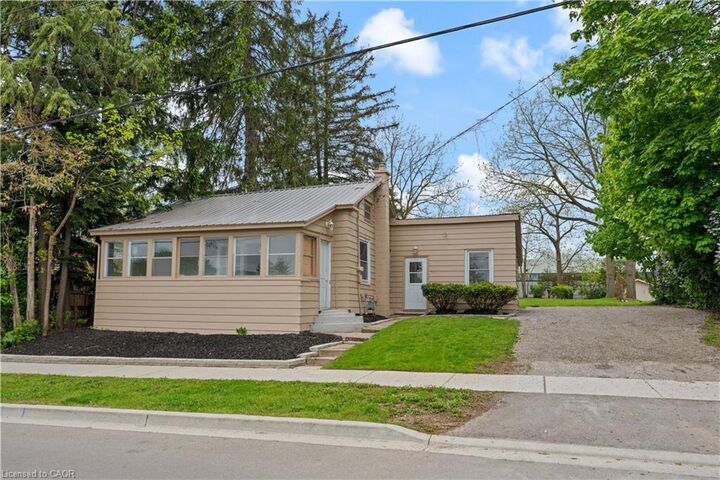 Property Photo: 209 St Andrew Street ON N0A 1N0