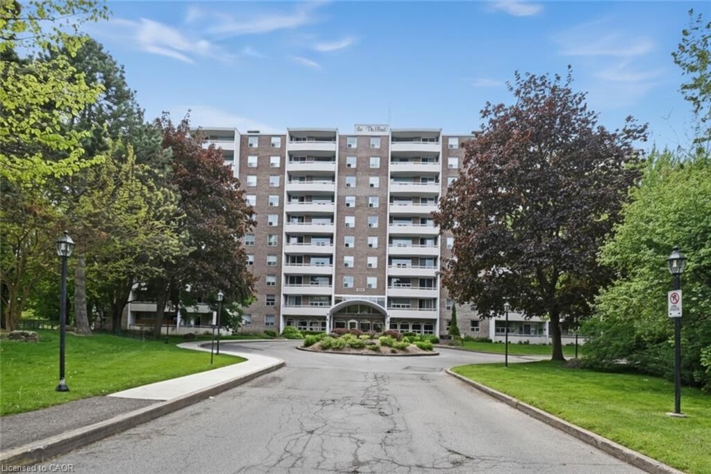 Property Photo:  365 Geneva Street 812  ON L2N 5S7 
