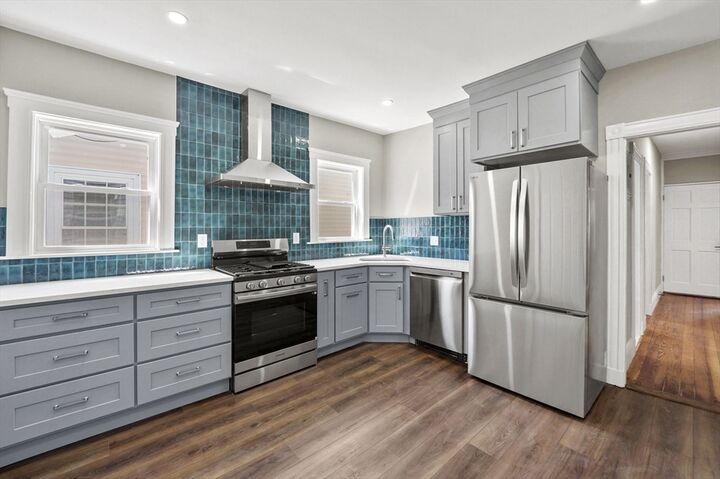 Property Photo: 18 Lyon 3 MA 02122