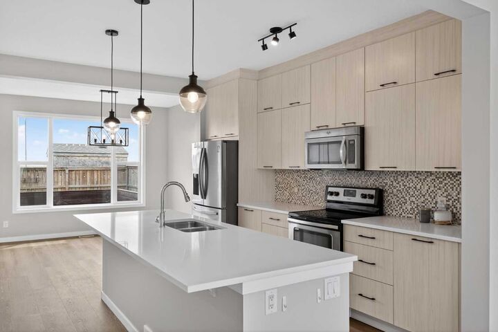 Property Photo: 358 Auburn Crest Way SE AB T3M 1R1