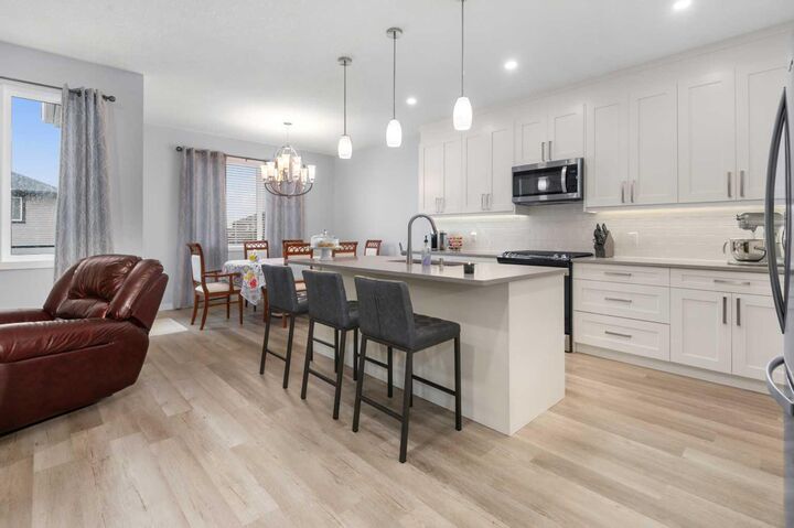 Property Photo: 78 Lakes Estates Circle AB T1P 1L8