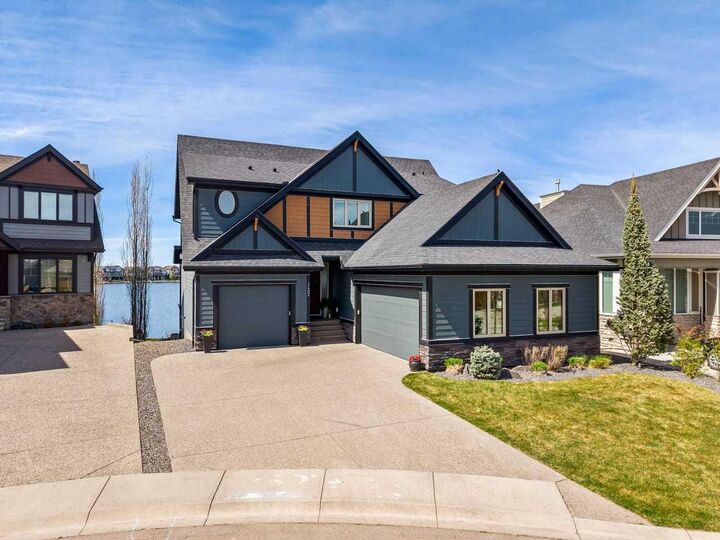 Property Photo:  137 Auburn Shores Landing SE  AB T3M 1T5 
