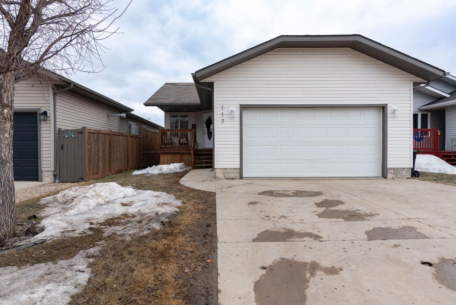 Property Photo: 117 Sandulac Street AB T9K 2T3