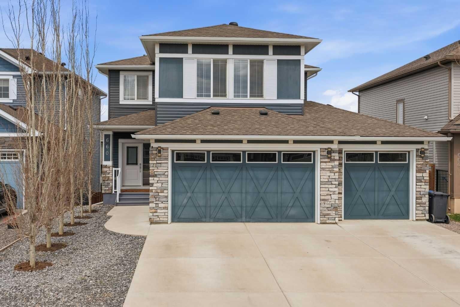Property Photo: 660 Harrison Court AB T0M 0S0