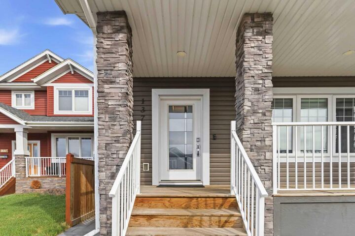 Property Photo:  137 Richardson Lane N  AB T9J 1L9 