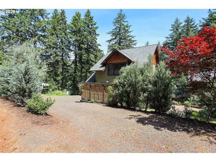 Property Photo: 62 Hamilton Ave WA 98651
