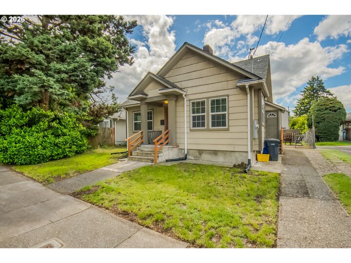 Property Photo: 3801 NE 82nd Ave OR 97220