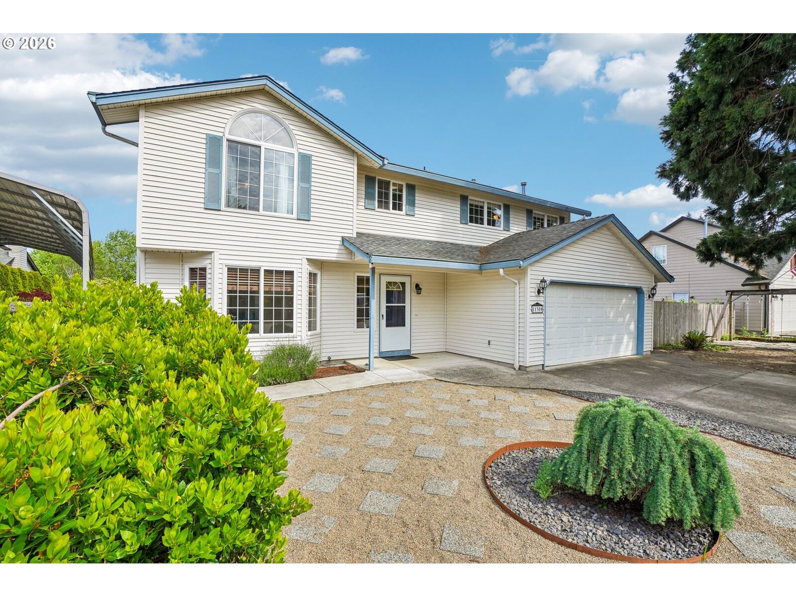 Property Photo: 11309 NW 8th Ct WA 98685