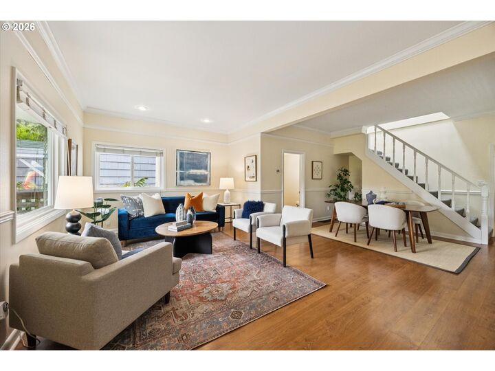 Property Photo:  1307 SE 37th Ave  OR 97214 