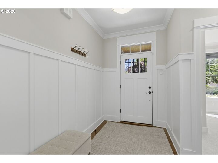 Property Photo: 1053 Yates St OR 97034