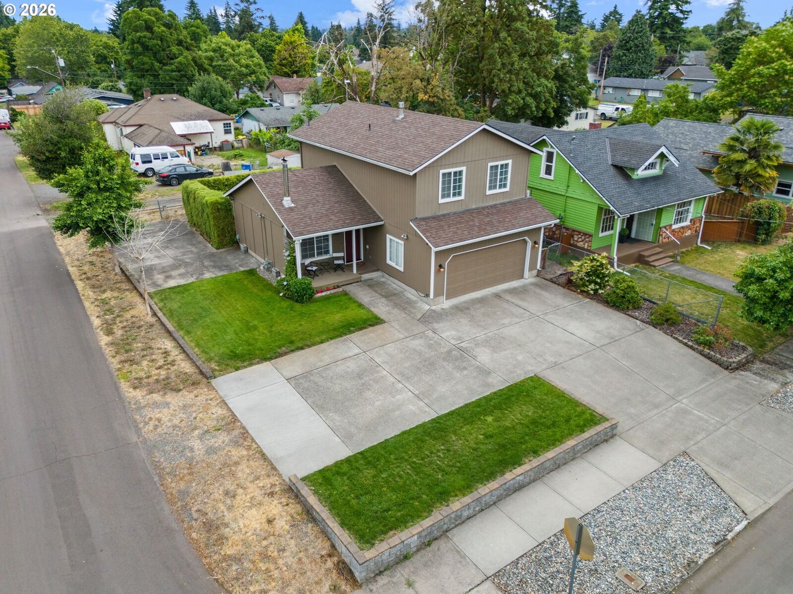 Property Photo: 3007 N St WA 98663
