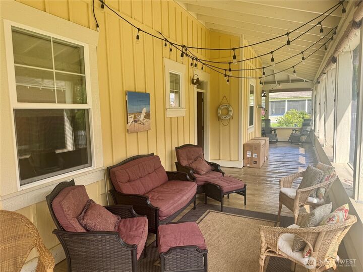 Property Photo: 107 Barefoot Lane WA 98844