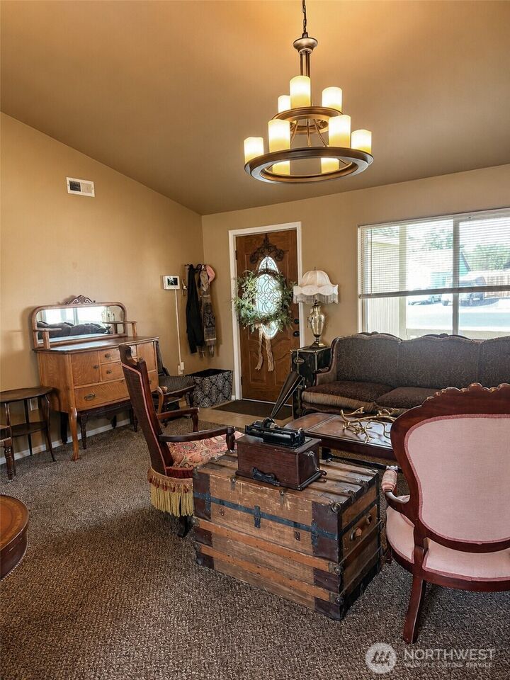 Property Photo: 1454 S Cougar Drive WA 98837