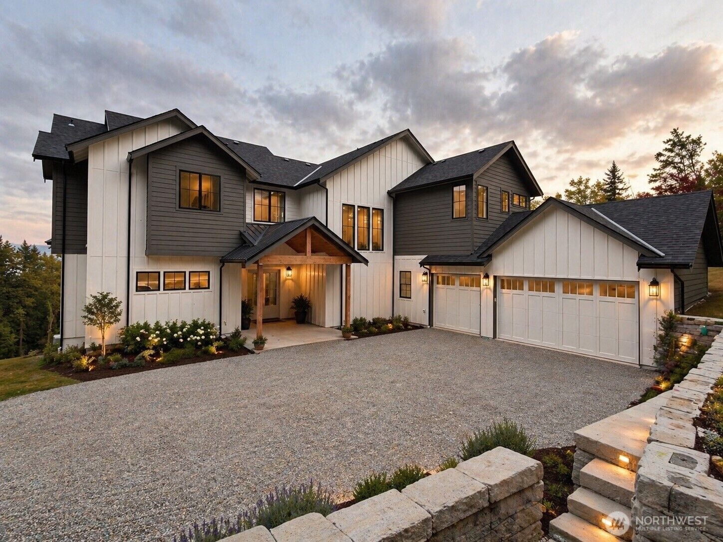 Property Photo: 26006 NE 29th Place WA 98053