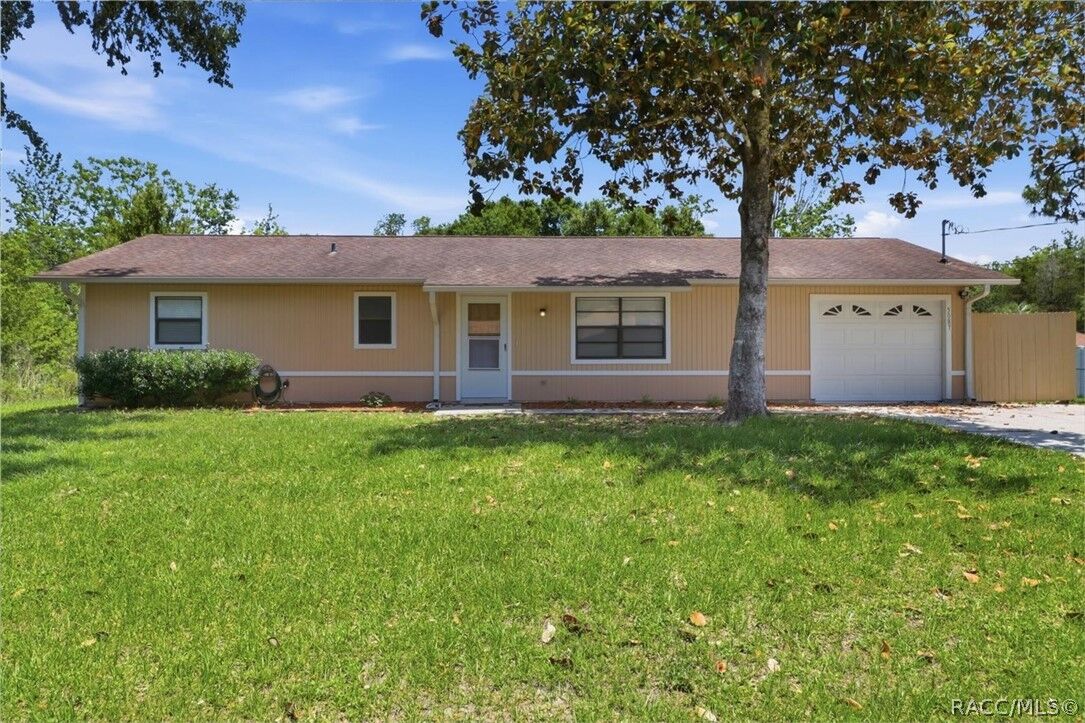 Property Photo:  5087 S Louise Point  FL 34446 