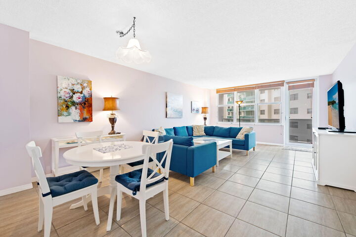 Property Photo:  3725 S Ocean Drive 420  FL 33019 