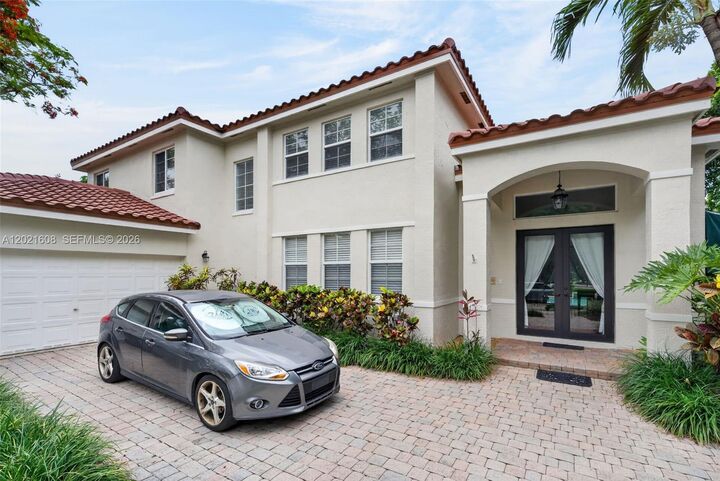 Property Photo: 8204 SW 171st St FL 33157