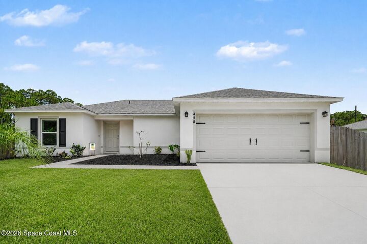 Property Photo: 448 Scarlet Road SW FL 32908