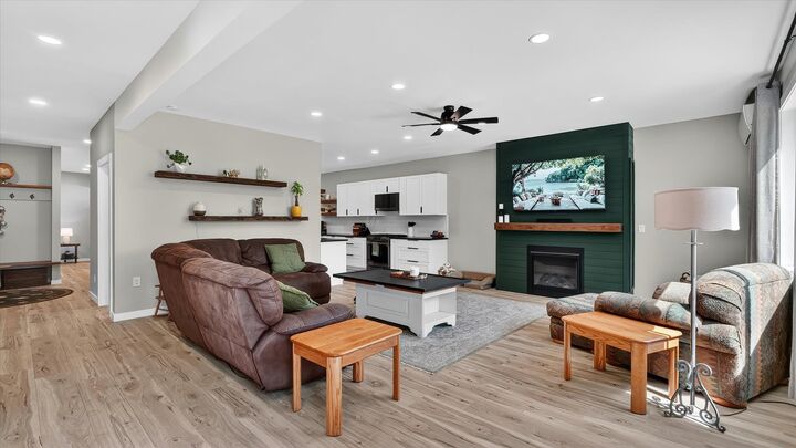 Property Photo:  27422 N Hardesty Rd  WA 99003 