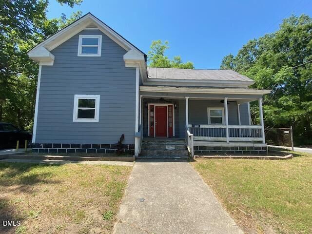 Property Photo:  900 Viola Street E  NC 27893 
