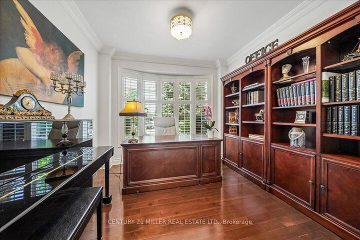 Property Photo: 2371 Calloway Drive ON L6M 0C1