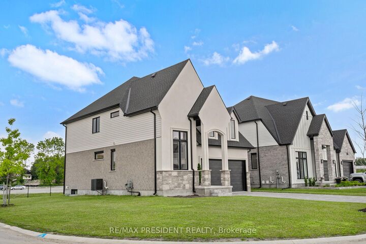 Property Photo: 191 Foxborough Place ON N0M 2P0
