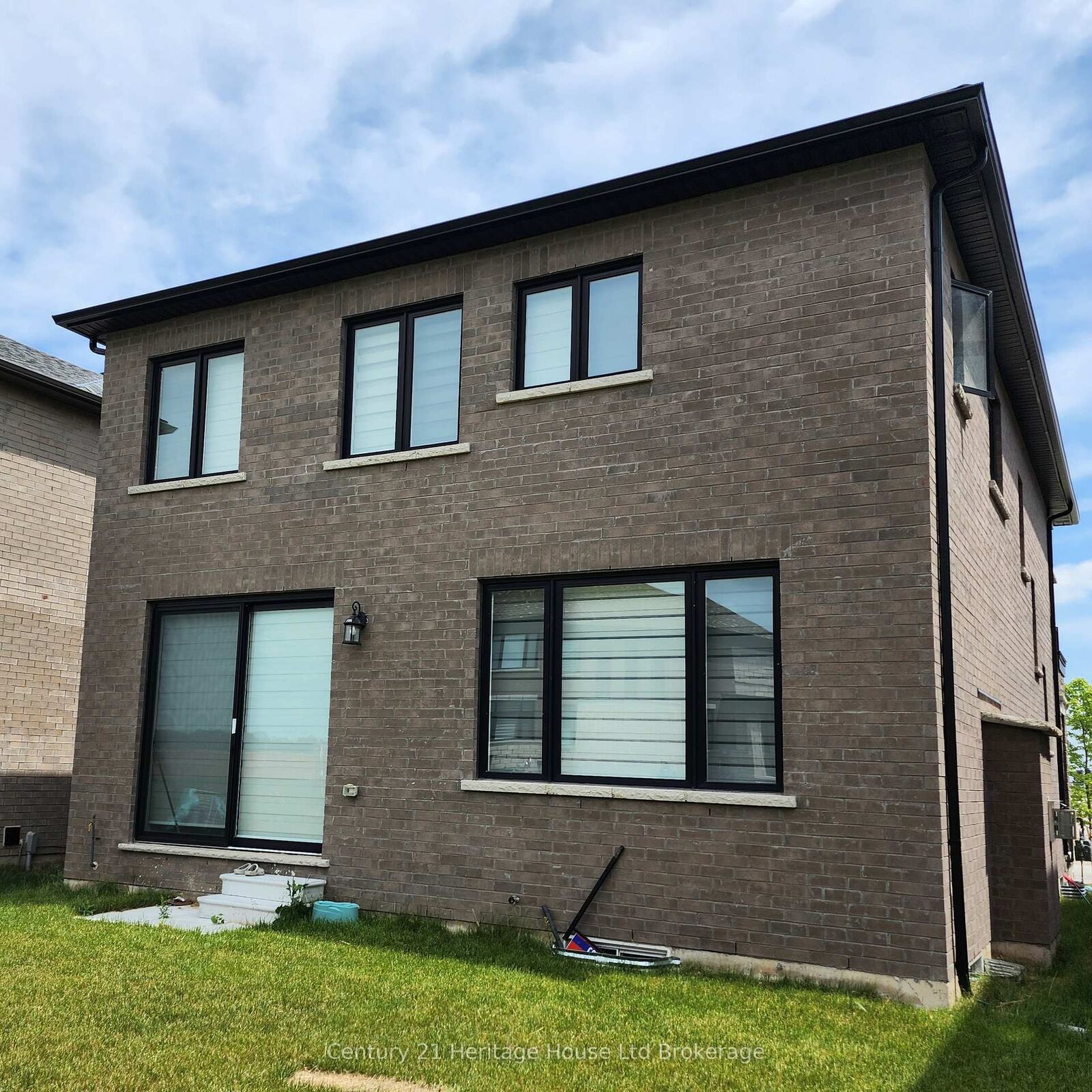 Property Photo: 619 Bedi Drive ON N4T 0P2