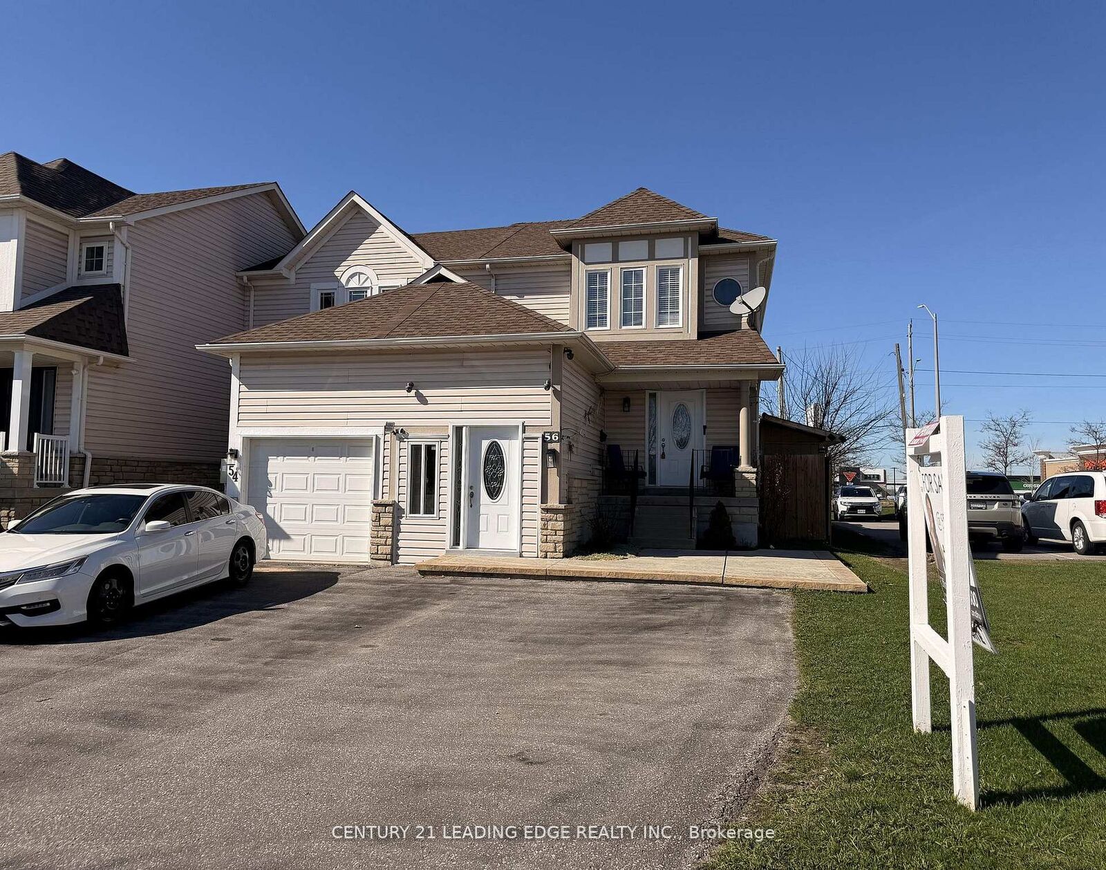Property Photo:  56 Ivory Court  ON L1C 5C1 