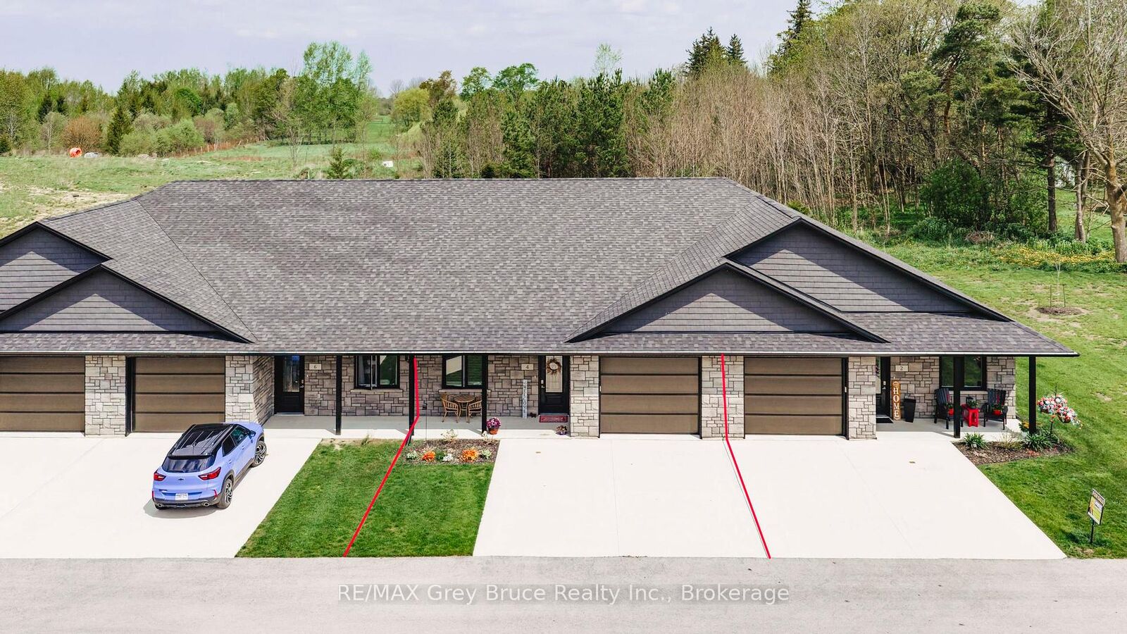 Property Photo: 4 Palmer Marie Lane ON N0G 1L0